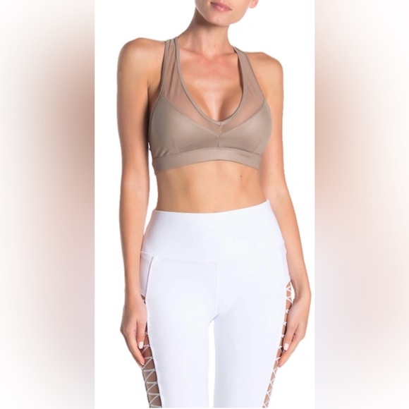NWT Alo Yoga Entice Padded Bra Pearl Glossy Size S - Picture 1 of 8